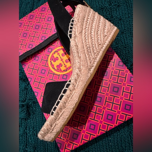 NWT TORY BURCH Laurel Wedge Espadrilles Wrap Around Straps - Picture 11 of 14